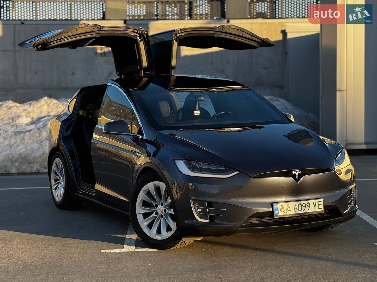 2020 Tesla Model X - мініатюра 33