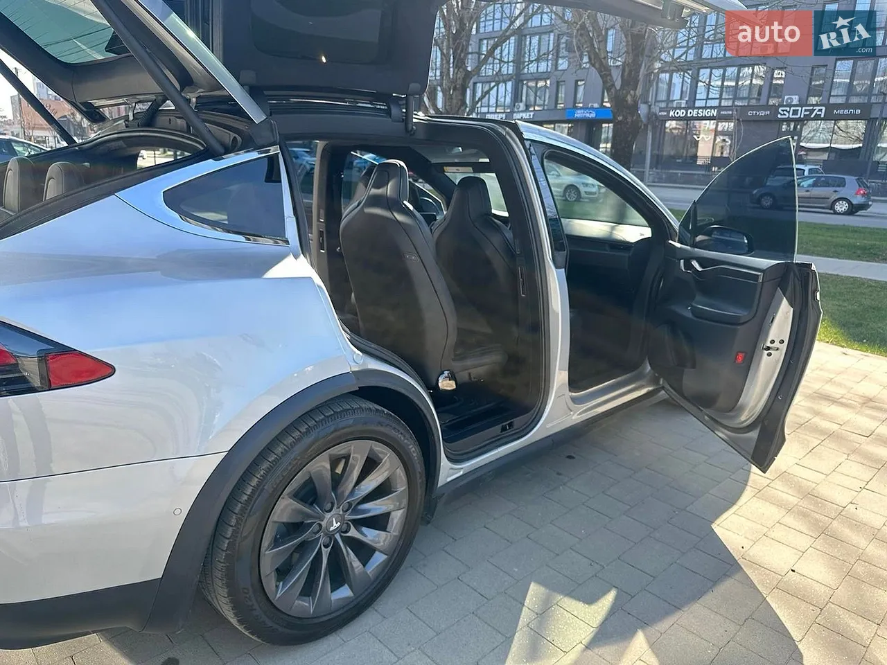 2018 Tesla Model X - мініатюра 23