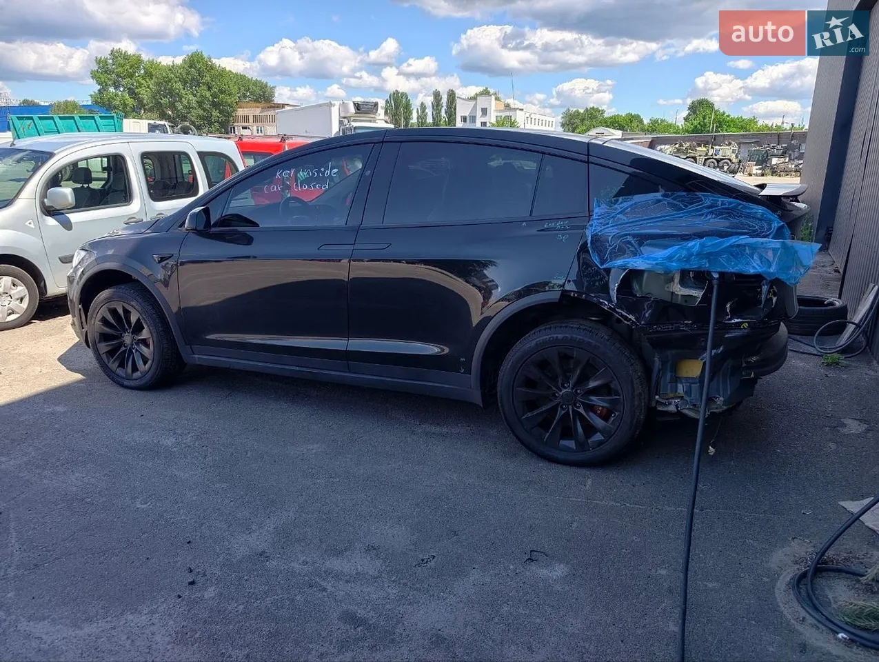 2017 Tesla Model X - мініатюра 32