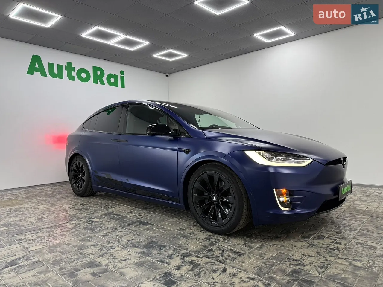 2020 Tesla Model X - мініатюра 28