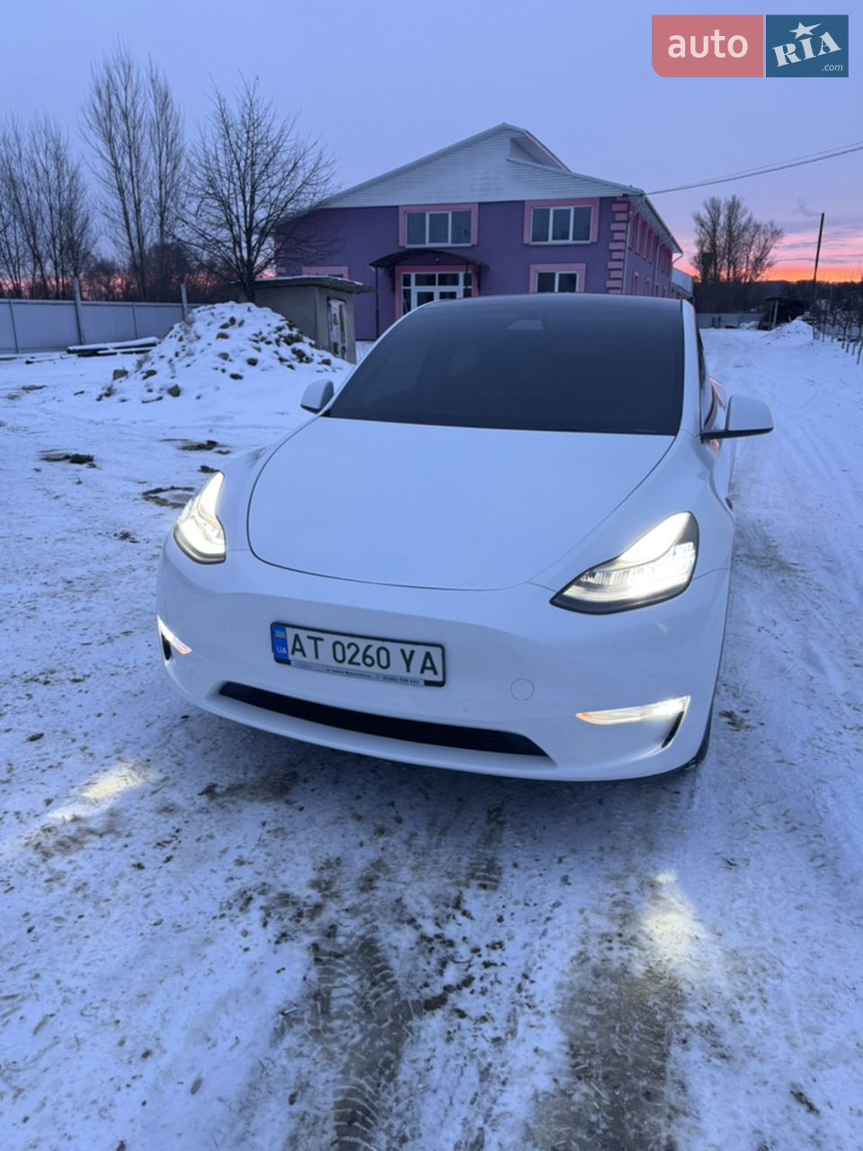 2020 Tesla Model Y - мініатюра 31