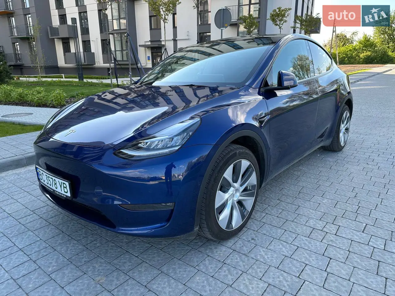 2022 Tesla Model Y - мініатюра 21