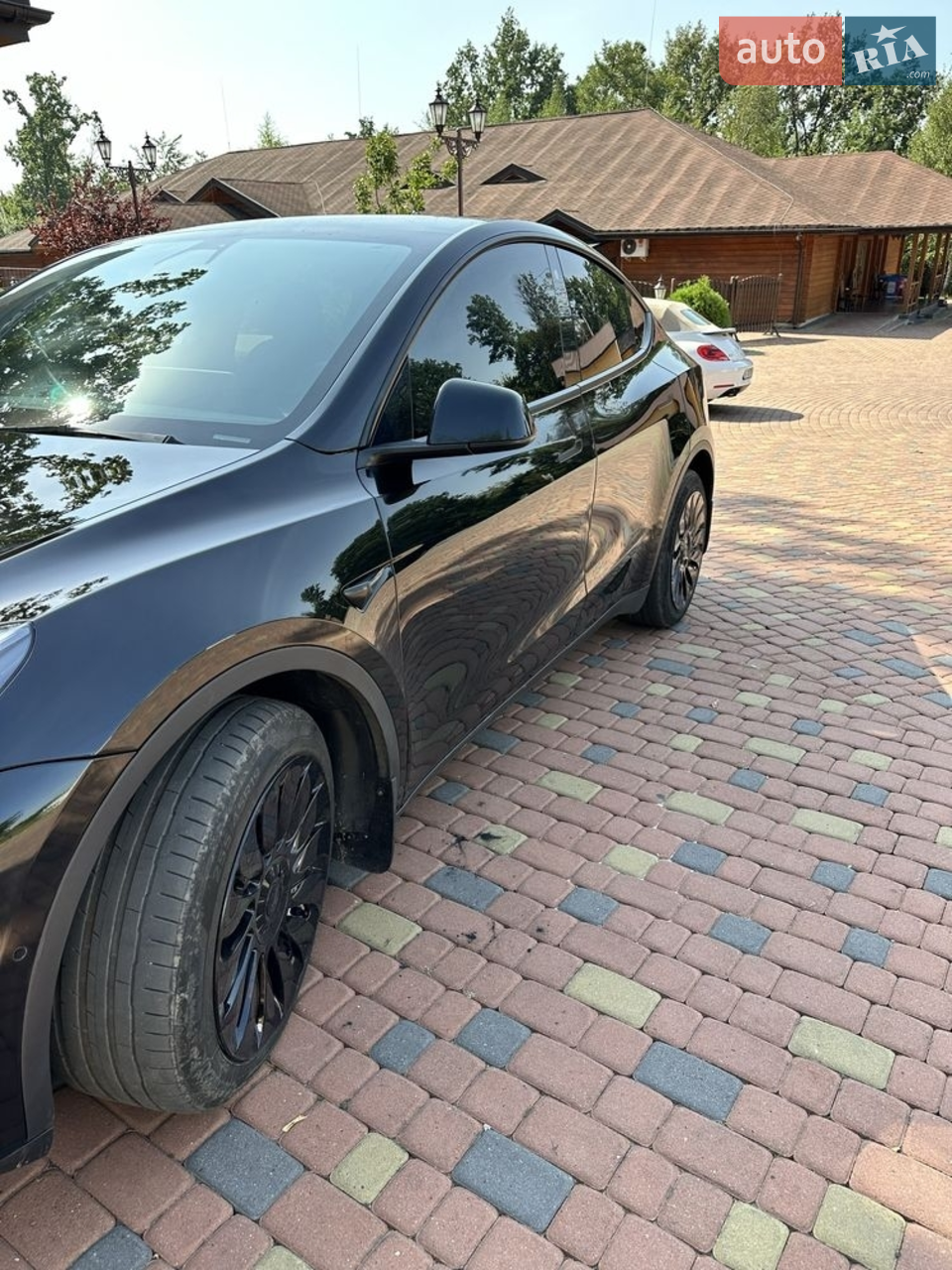 2022 Tesla Model Y - мініатюра 8