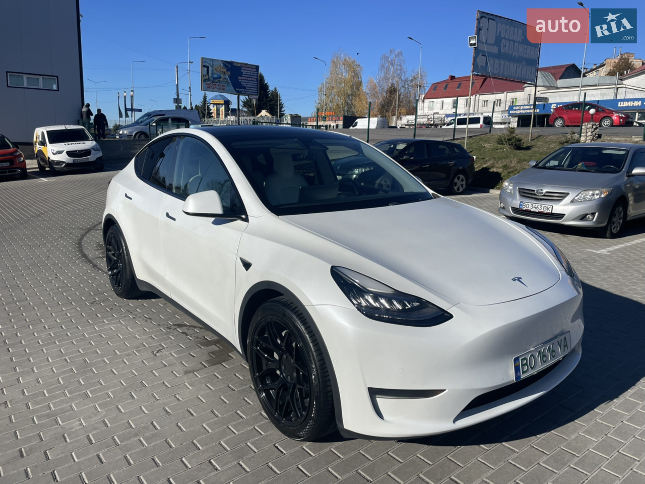 2020 Tesla Model Y - мініатюра 17