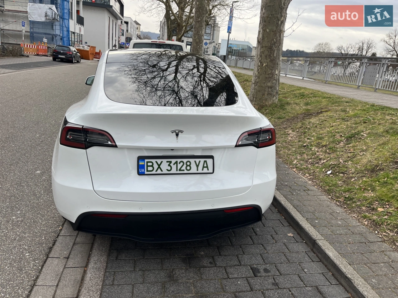 2021 Tesla Model Y - мініатюра 7