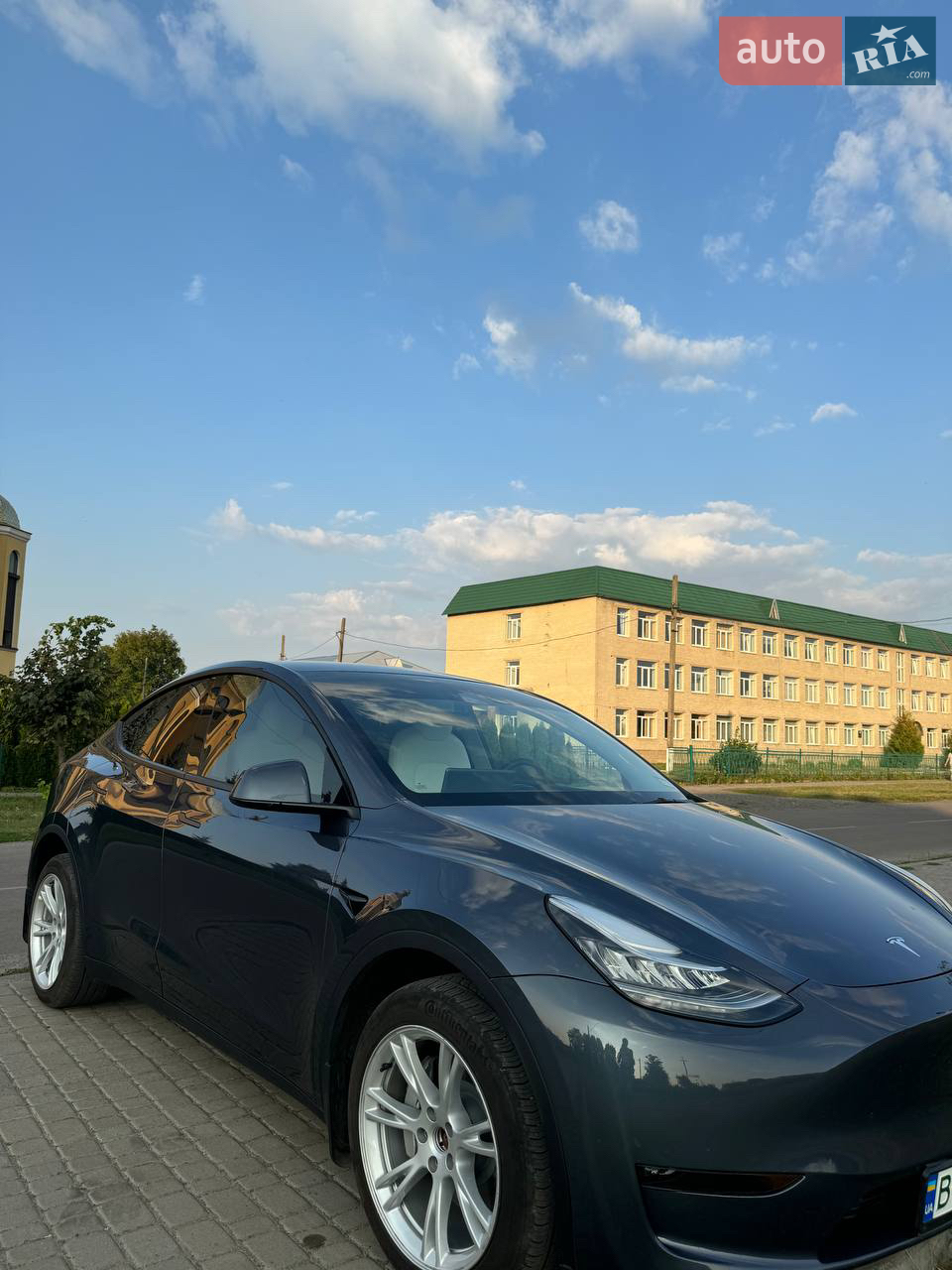 2023 Tesla Model Y - мініатюра 24