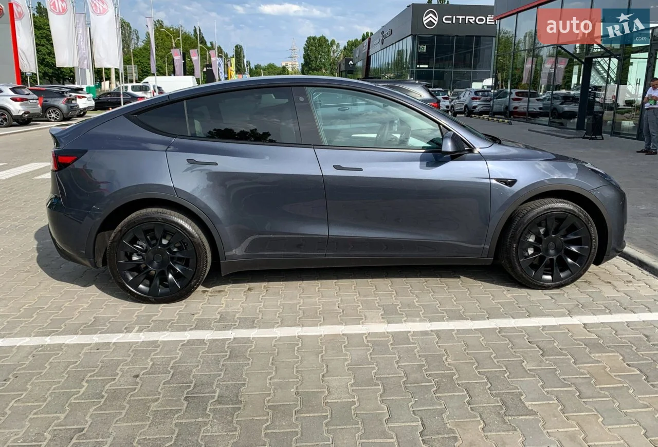 2023 Tesla Model Y - мініатюра 11