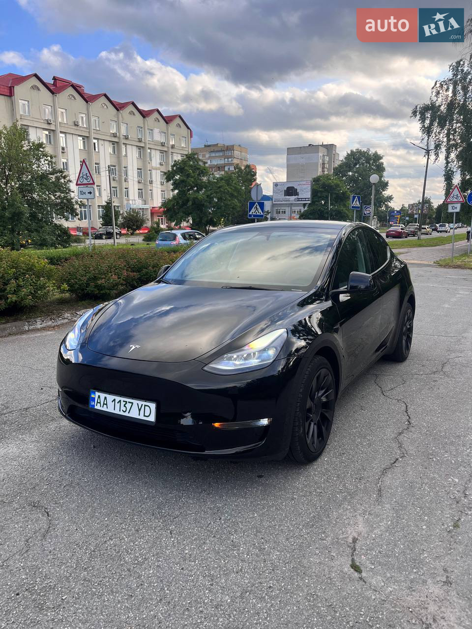 2023 Tesla Model Y - мініатюра 32