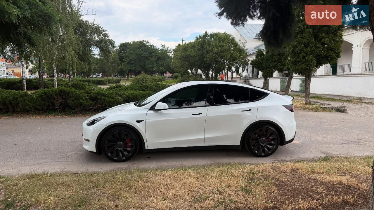 2022 Tesla Model Y - мініатюра 18