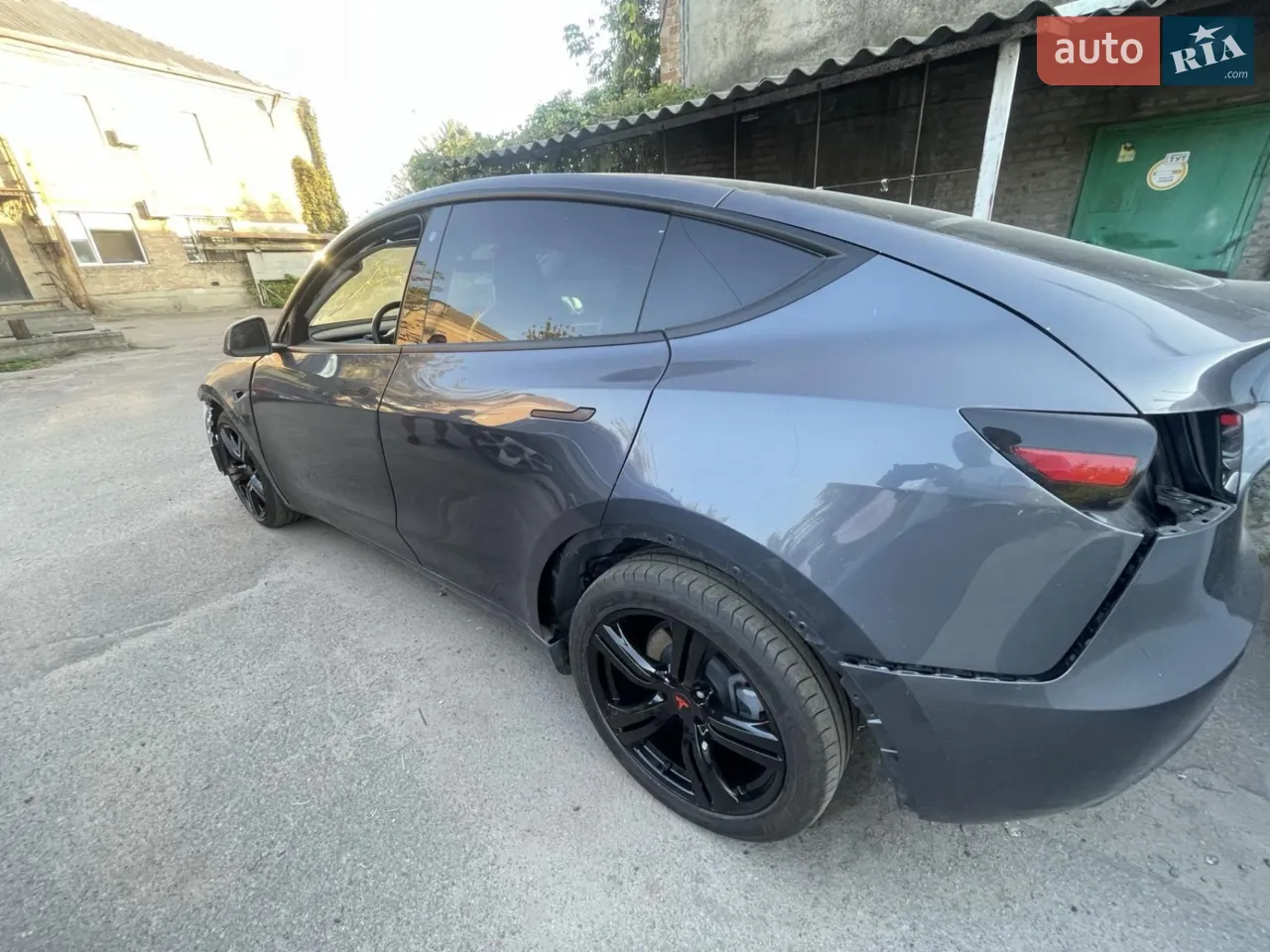 2022 Tesla Model Y - мініатюра 11
