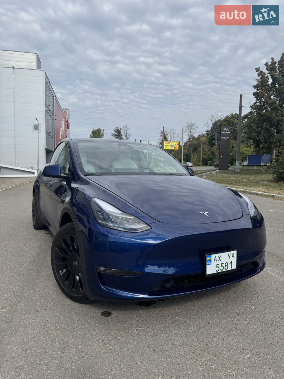 2023 Tesla Model Y - мініатюра 17