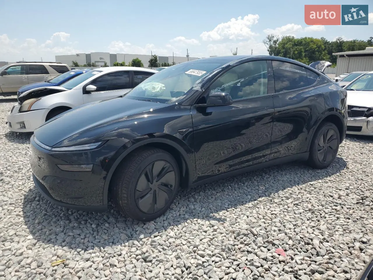 2025 Tesla Model Y - мініатюра 29