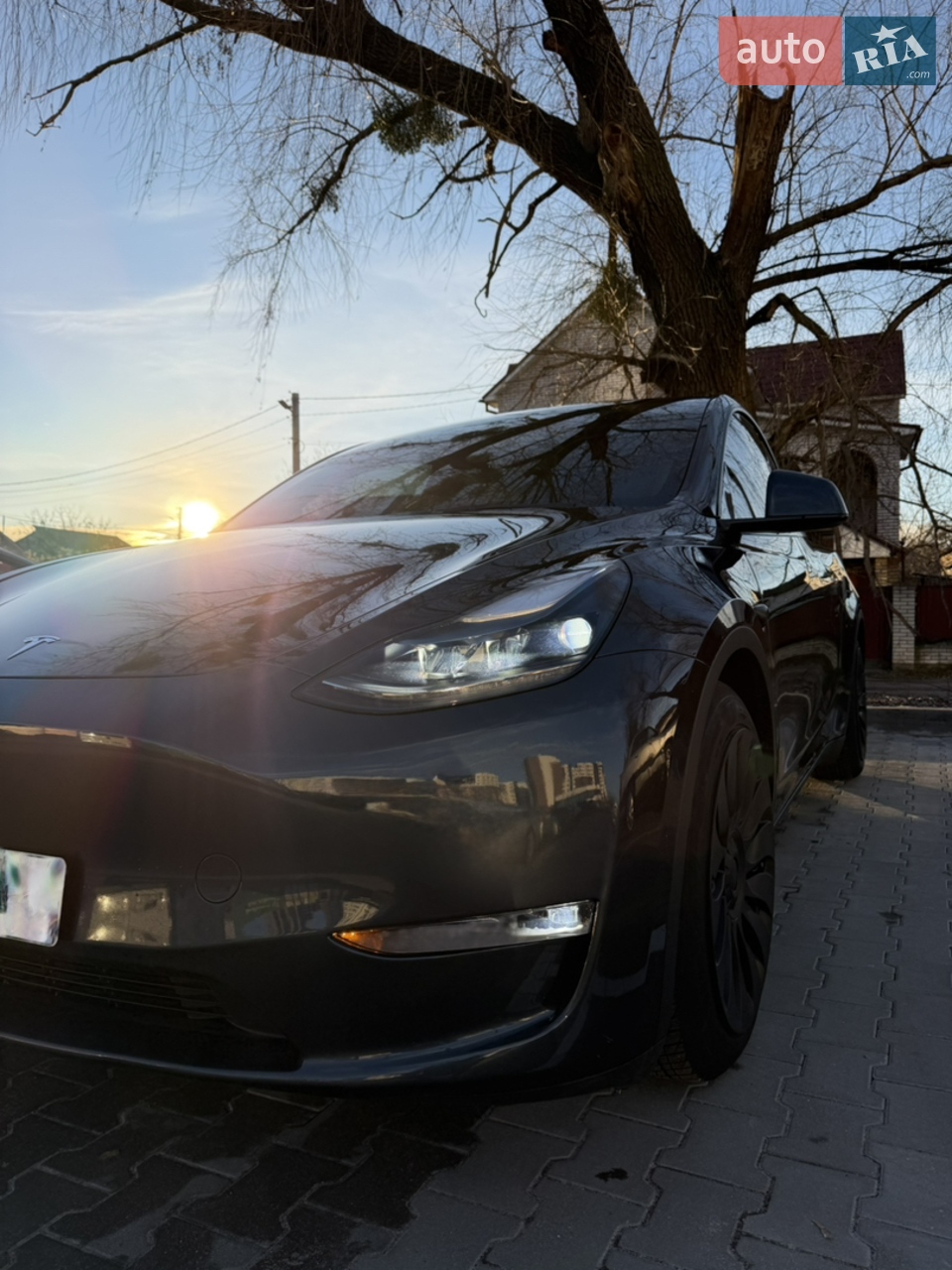 2024 Tesla Model Y - мініатюра 18