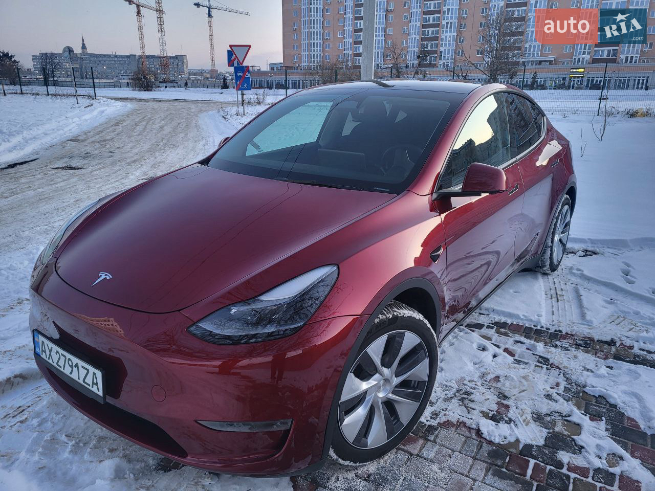 2024 Tesla Model Y - мініатюра 29