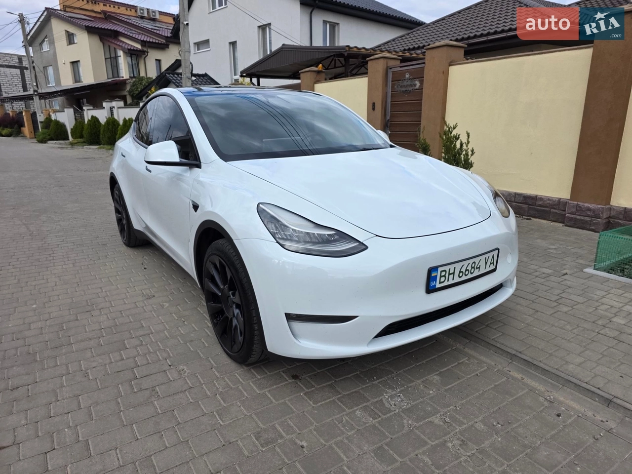 2022 Tesla Model Y - мініатюра 24
