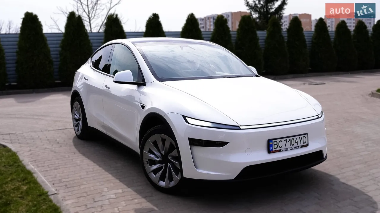 2025 Tesla Model Y - мініатюра 20