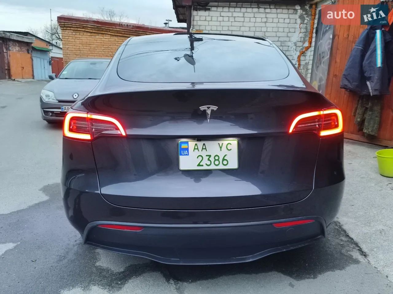 2024 Tesla Model Y - мініатюра 39