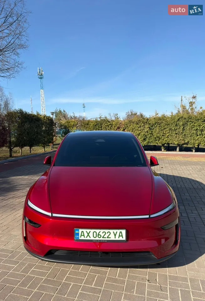 2025 Tesla Model Y - мініатюра 20