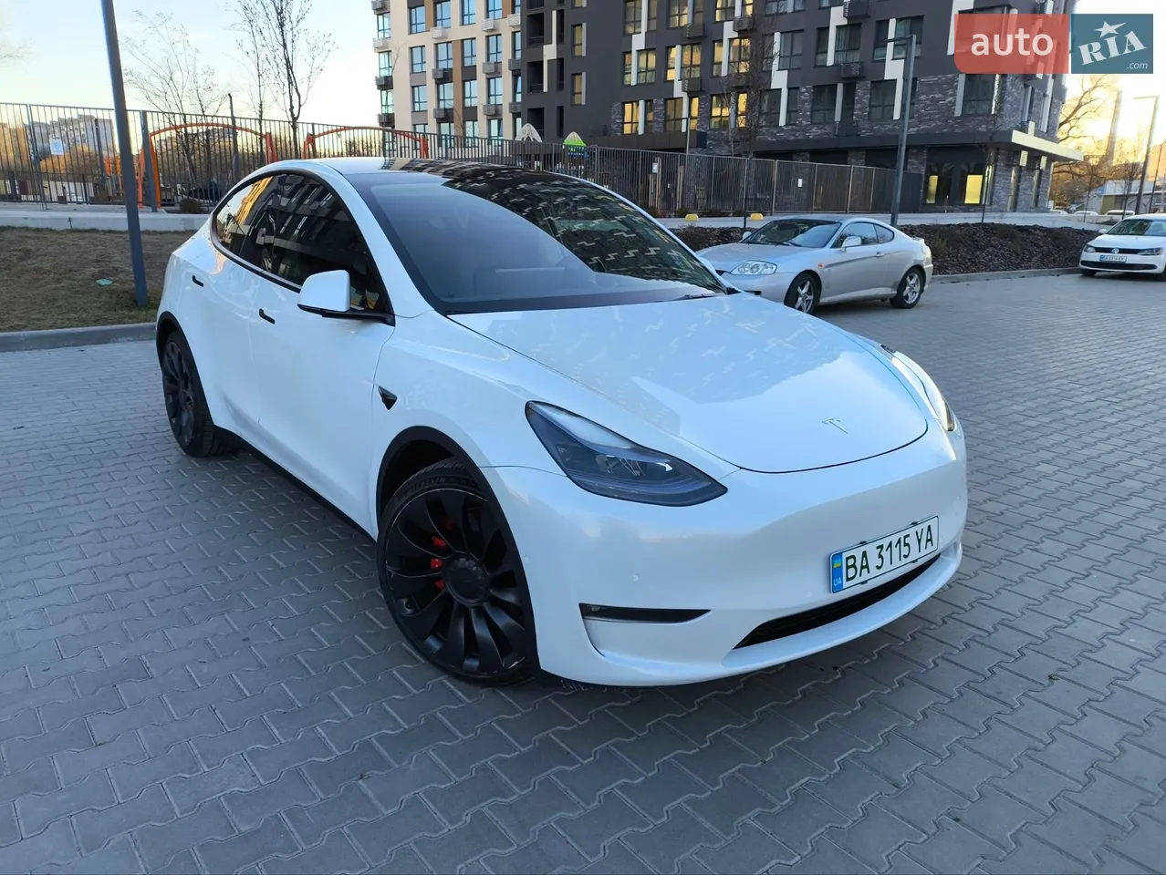 2022 Tesla Model Y - мініатюра 24