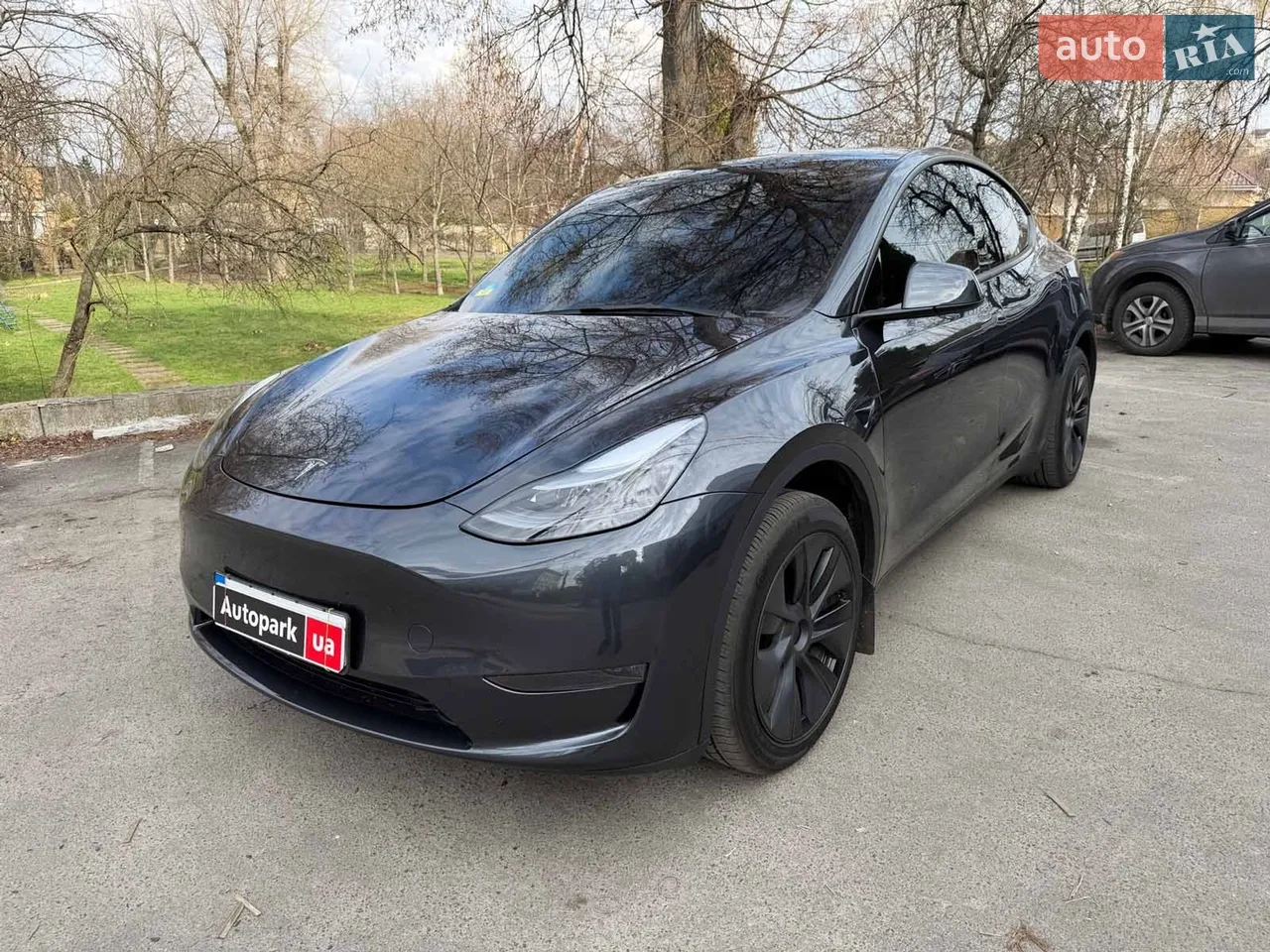 2025 Tesla Model Y - мініатюра 39