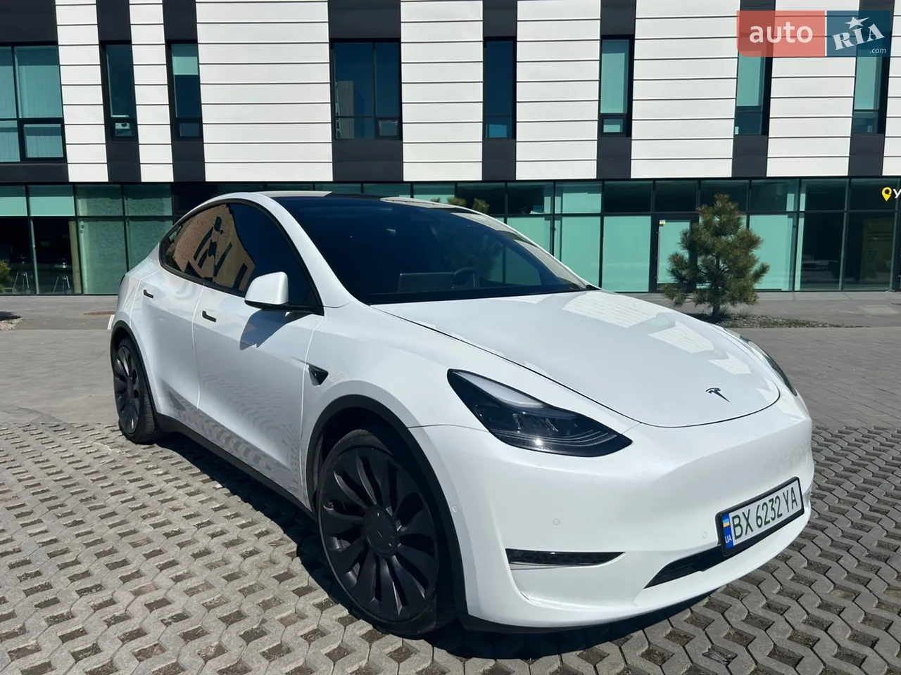 2022 Tesla Model Y - мініатюра 28