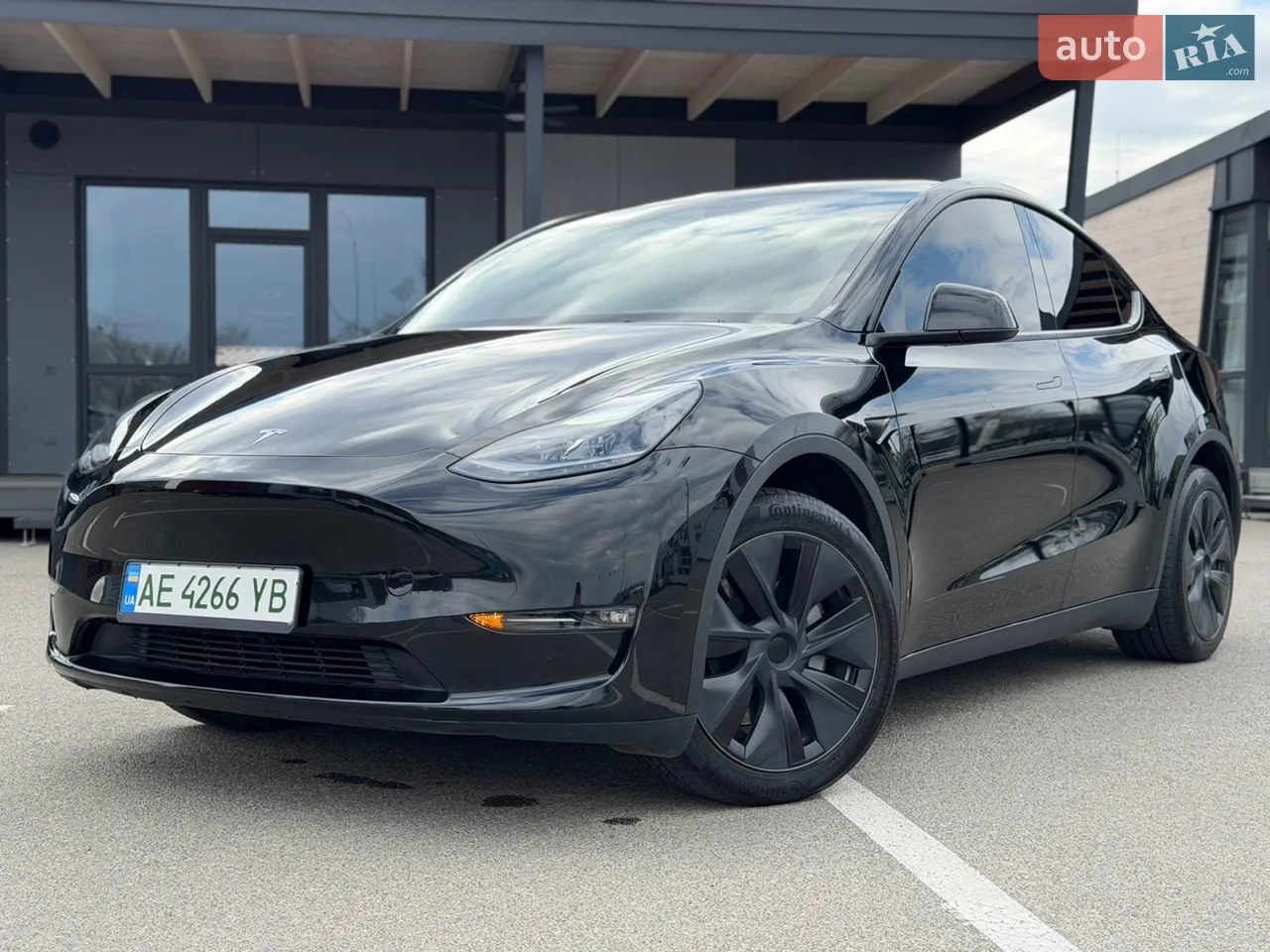 2024 Tesla Model Y - мініатюра 45