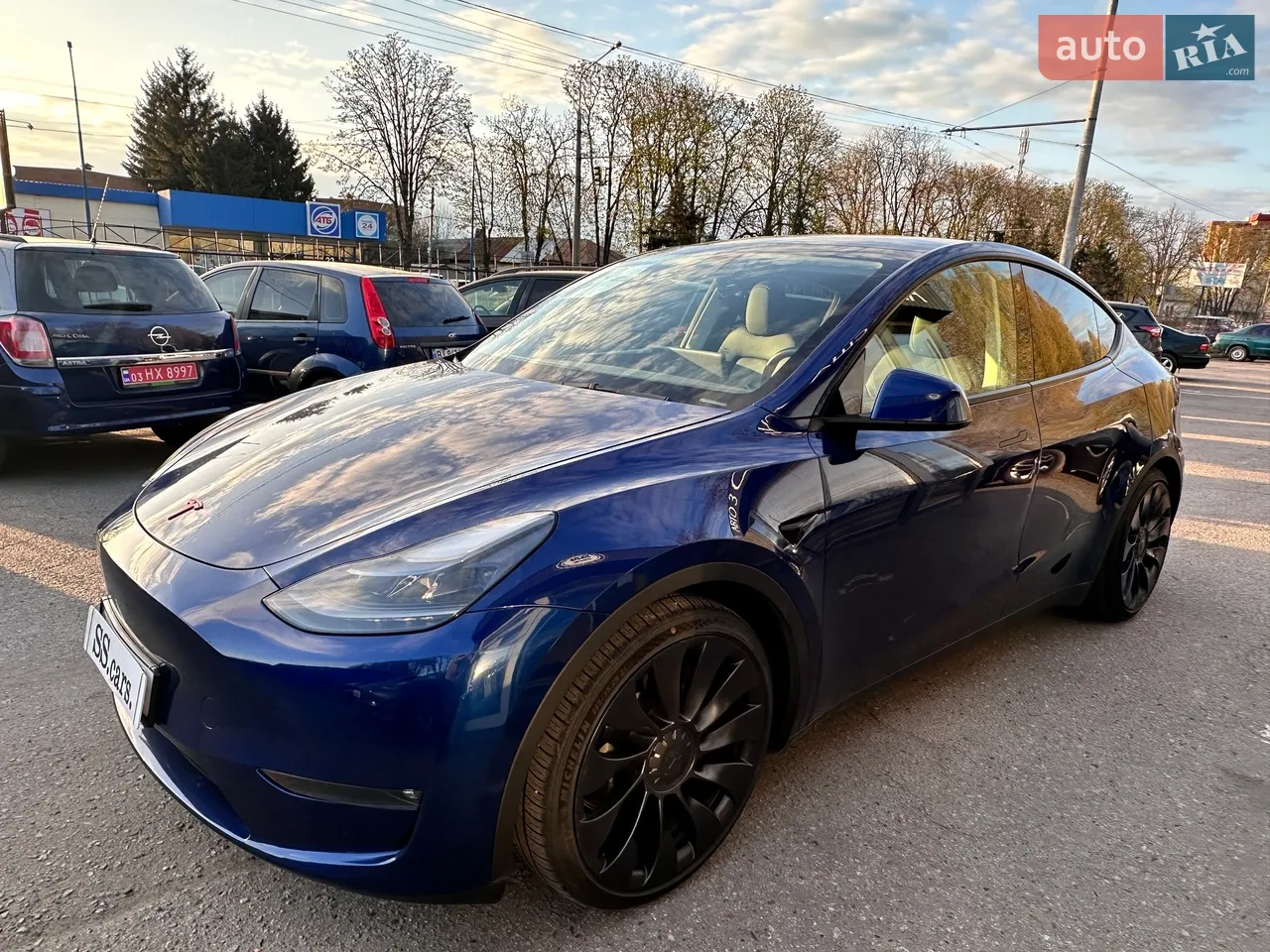 2023 Tesla Model Y - мініатюра 30