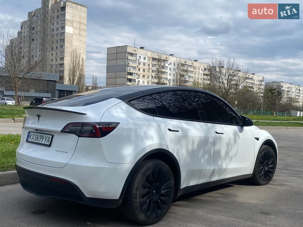 2024 Tesla Model Y - мініатюра 21