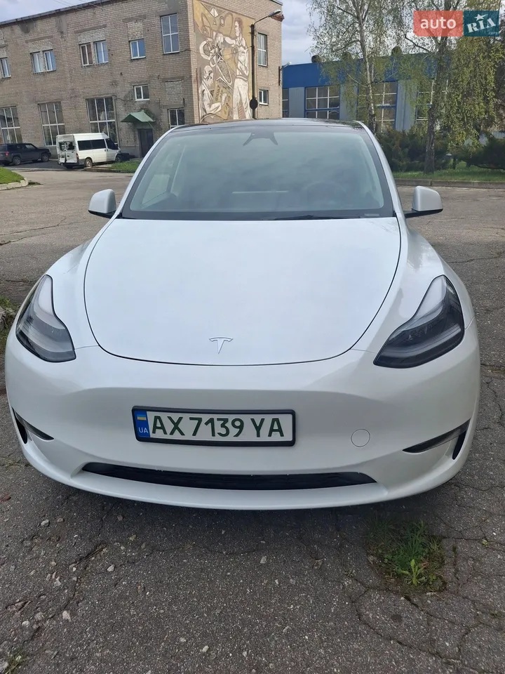 2024 Tesla Model Y - мініатюра 17