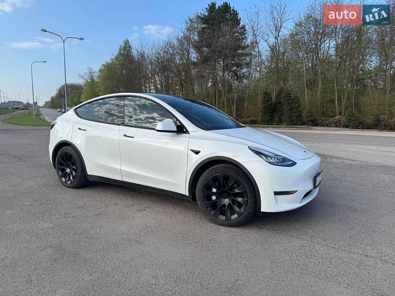 2020 Tesla Model Y - мініатюра 38