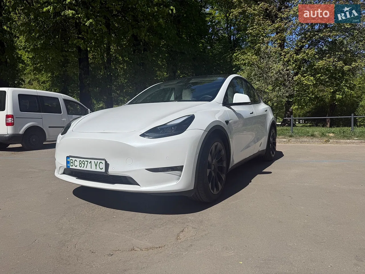 2022 Tesla Model Y - мініатюра 23