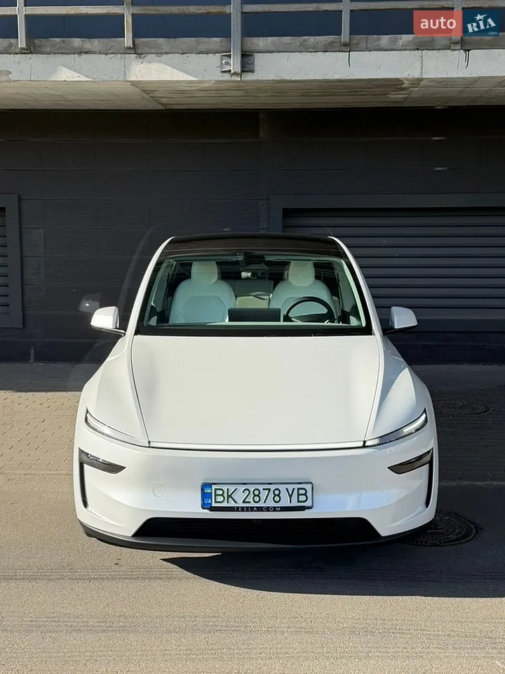 2025 Tesla Model Y - мініатюра 29