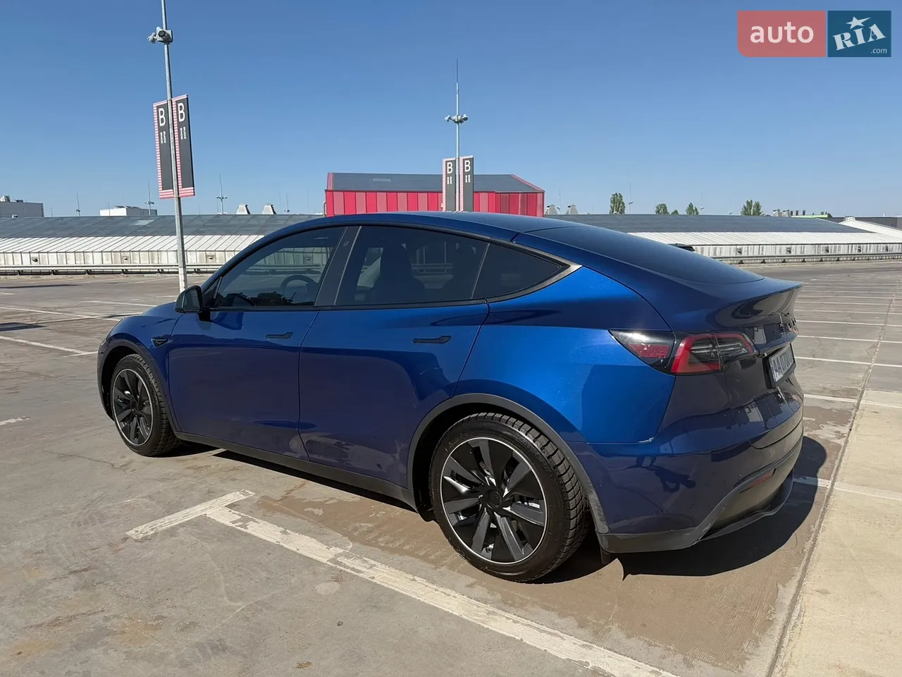 2021 Tesla Model Y - мініатюра 20