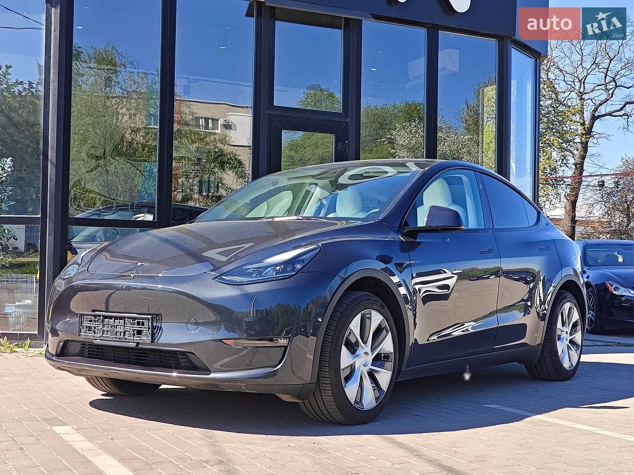 2024 Tesla Model Y - мініатюра 33