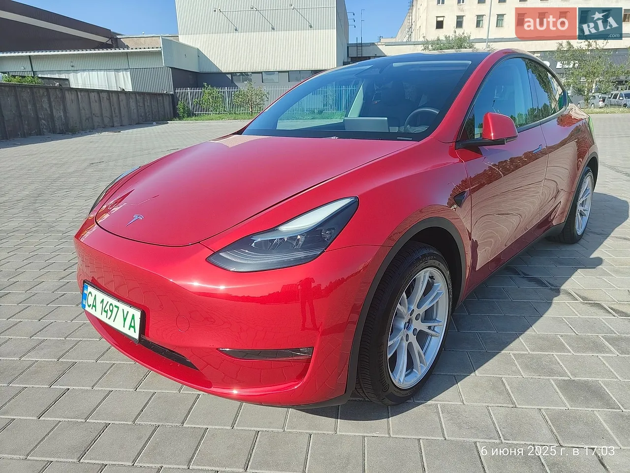 2023 Tesla Model Y - мініатюра 24