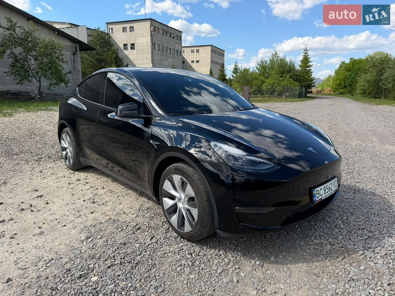 2024 Tesla Model Y - мініатюра 21