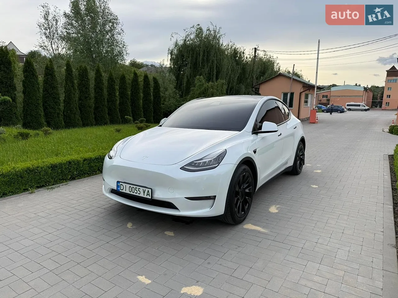 2022 Tesla Model Y - мініатюра 23