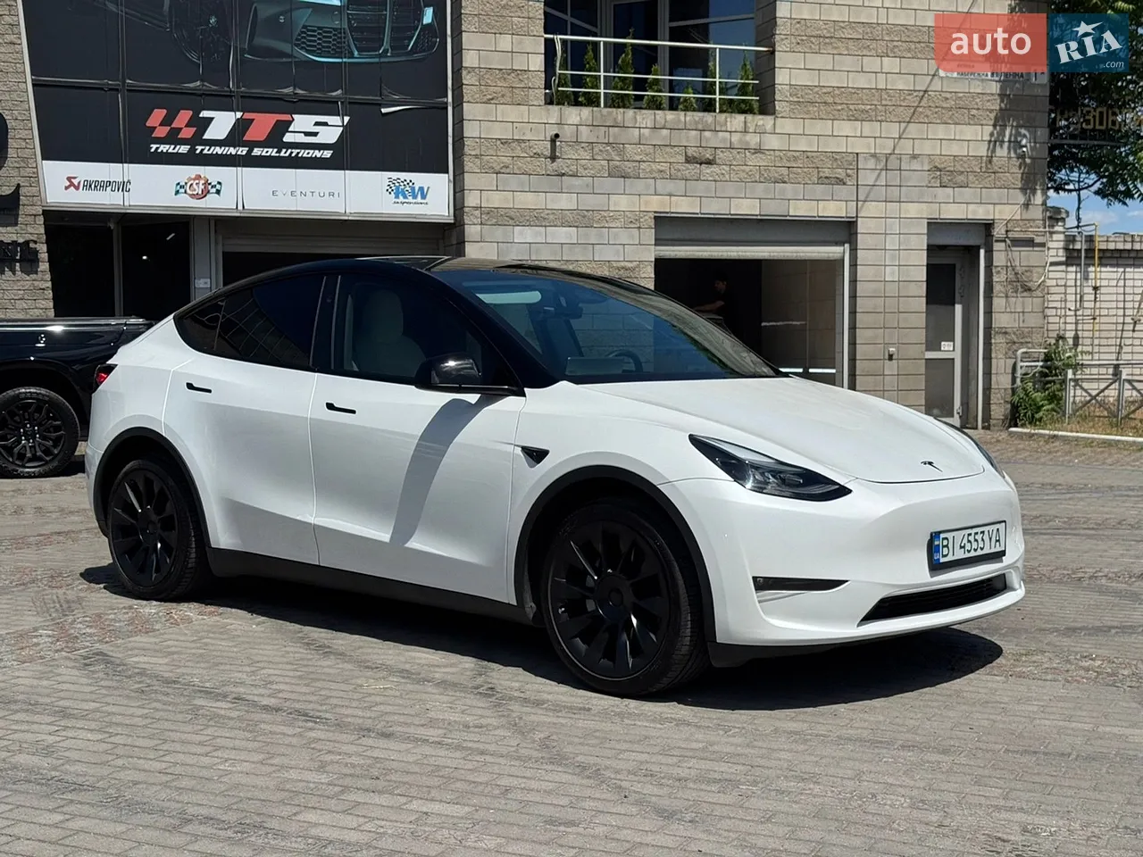 2024 Tesla Model Y - мініатюра 14