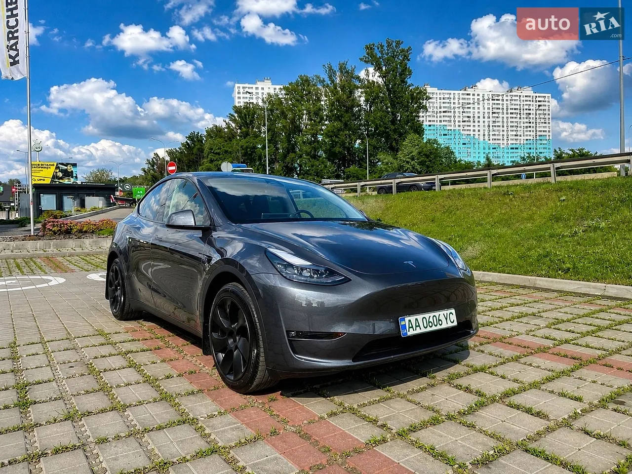 2022 Tesla Model Y - мініатюра 22
