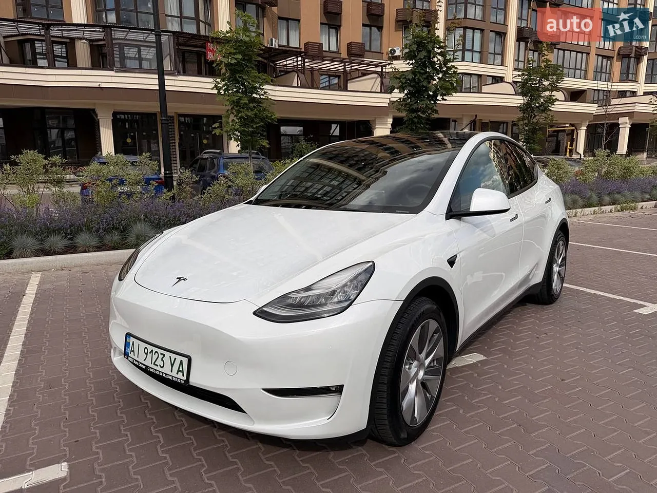 2023 Tesla Model Y - мініатюра 21