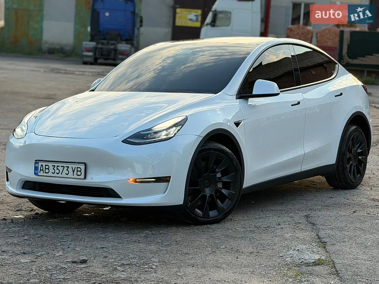 2022 Tesla Model Y - мініатюра 27