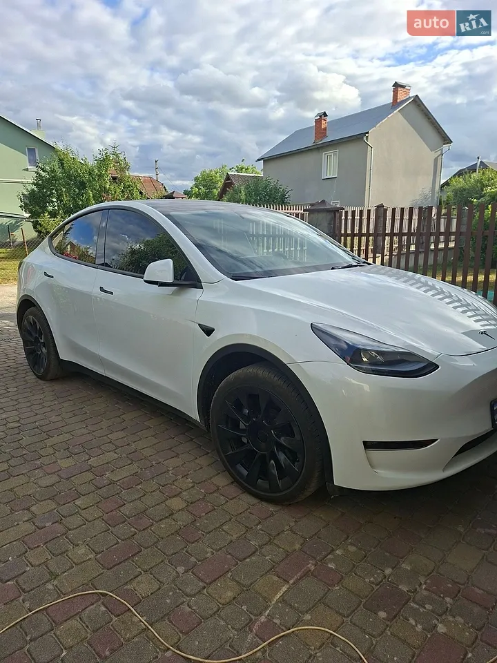 2024 Tesla Model Y - мініатюра 11