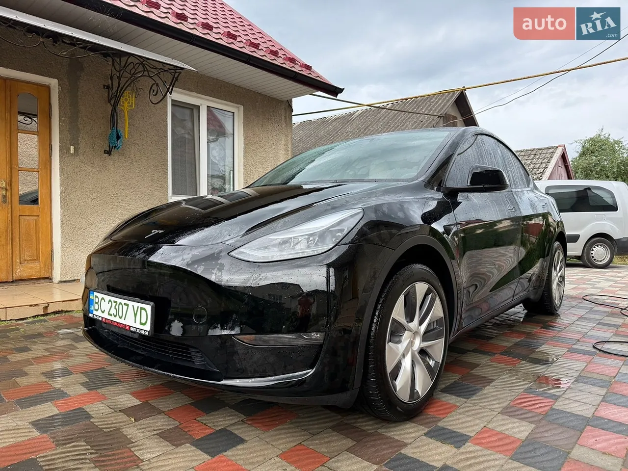 2024 Tesla Model Y - мініатюра 51