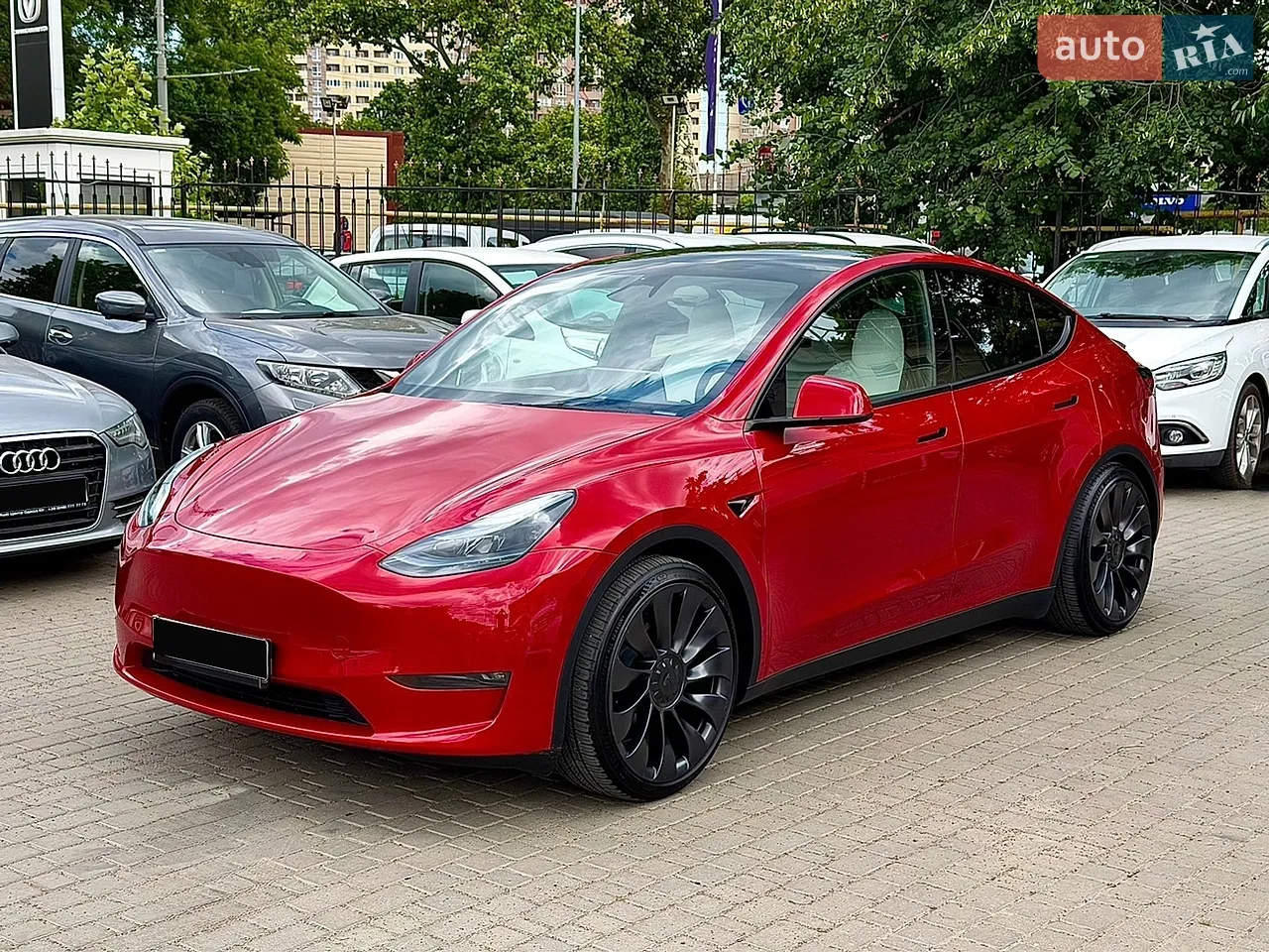 2023 Tesla Model Y - мініатюра 24