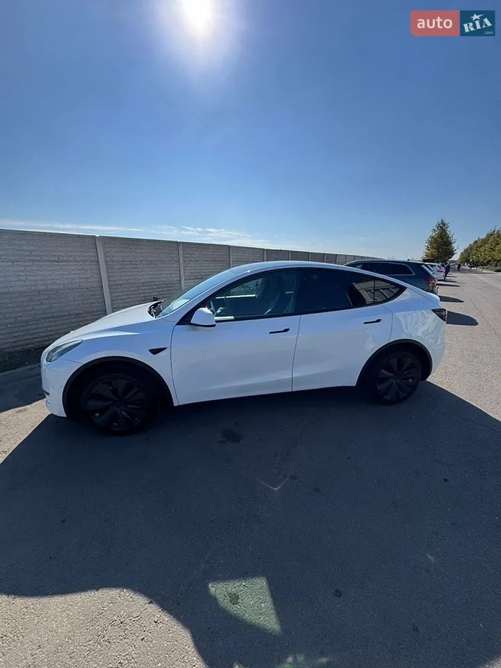 2023 Tesla Model Y - мініатюра 6