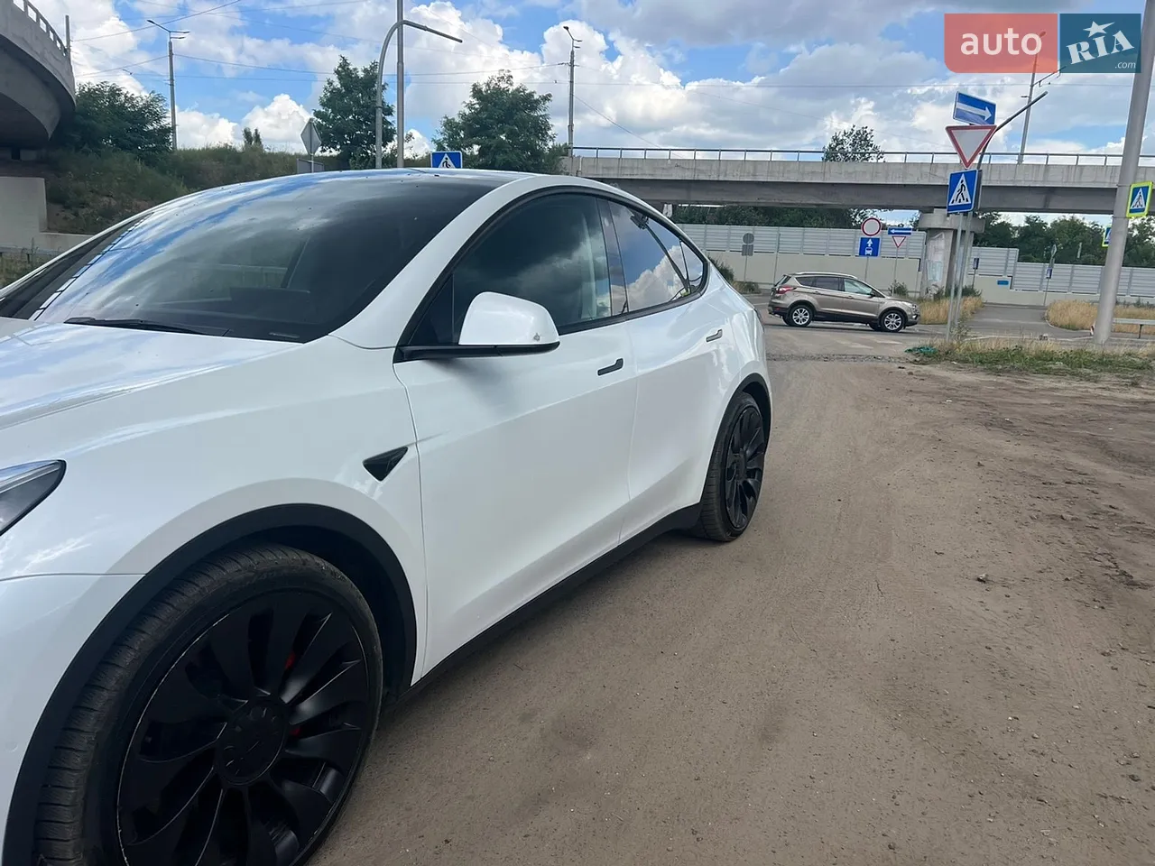 2021 Tesla Model Y - мініатюра 28