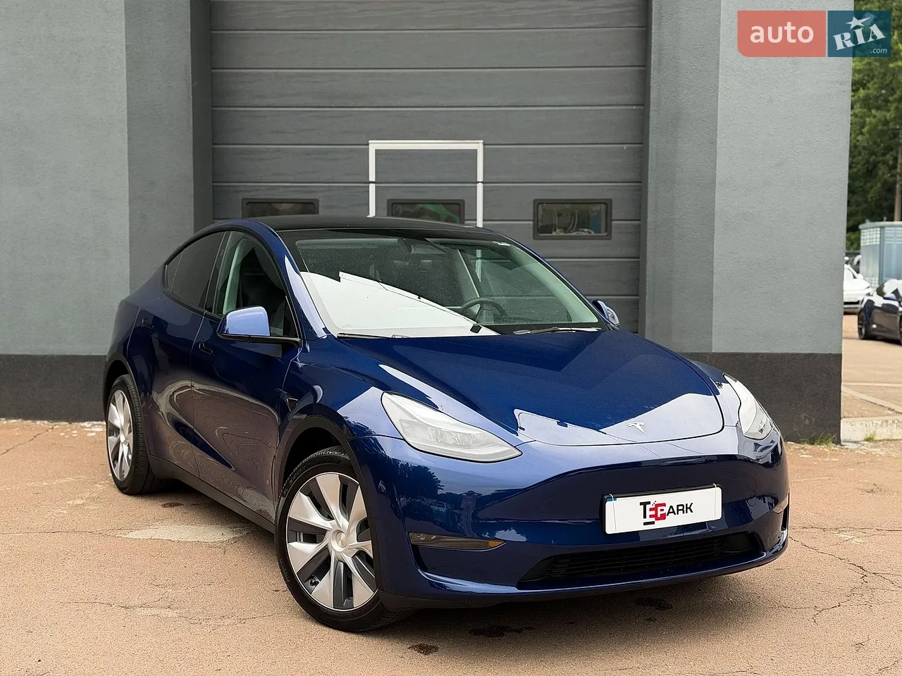 2024 Tesla Model Y - мініатюра 39