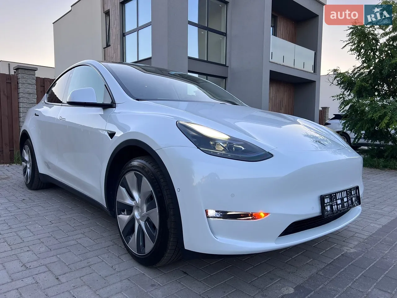2020 Tesla Model Y - мініатюра 58