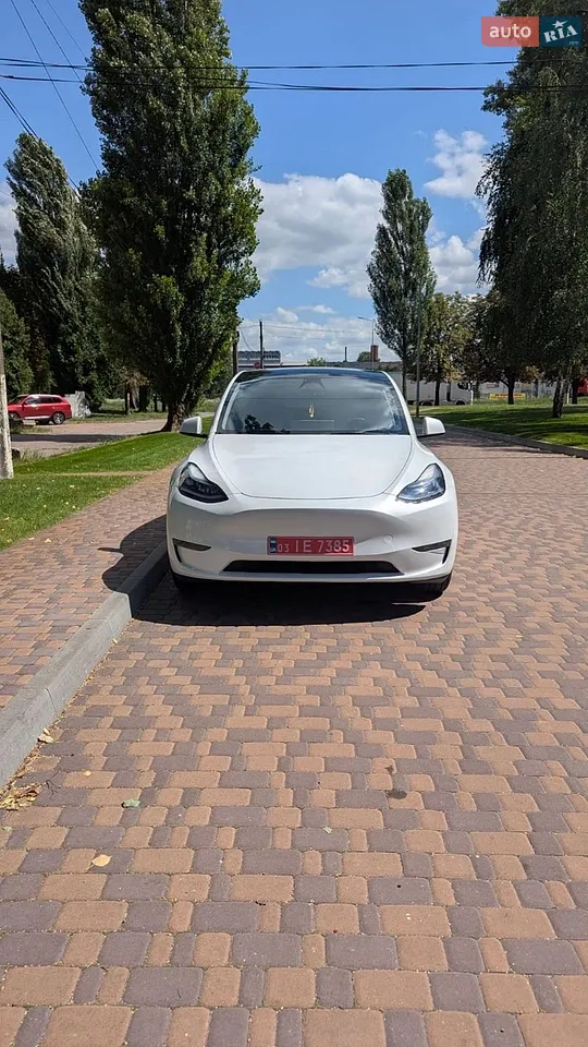 2023 Tesla Model Y - мініатюра 26