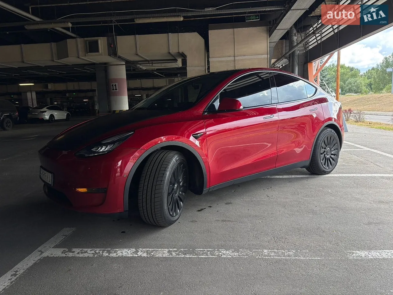 2020 Tesla Model Y - мініатюра 17